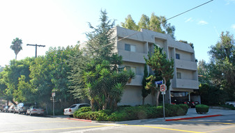 3928 Carpenter Ave Apartments