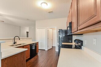 418 Hammerstone Ave in Haines City, FL - Building Photo - Building Photo
