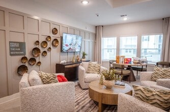 Whispering Pointe Apartments in San Marcos, TX - Building Photo - Building Photo