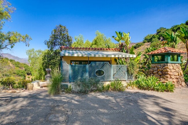 property at 1365 Foothill Rd