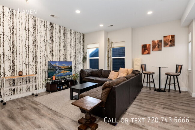 property at 2922 W 26th Ave