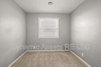 1914 John F Kennedy St in Pittsburg, KS - Building Photo - Building Photo