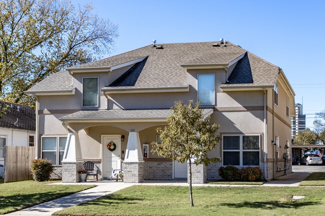 Buffalo Run Townhouses in Bartlesville, OK - Foto de edificio - Building Photo