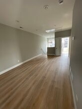 1628 W Blackhawk St, Unit 2 in Chicago, IL - Building Photo - Building Photo