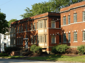 271 Park Ave in Youngstown, OH - Building Photo - Building Photo