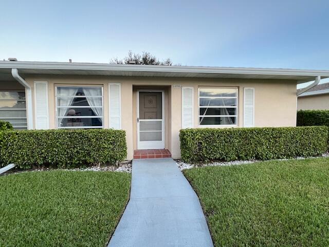 8793 Warwick Dr in Boca Raton, FL - Building Photo