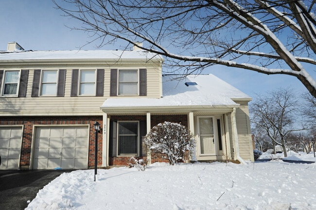 property at 2549 College Hill Cir