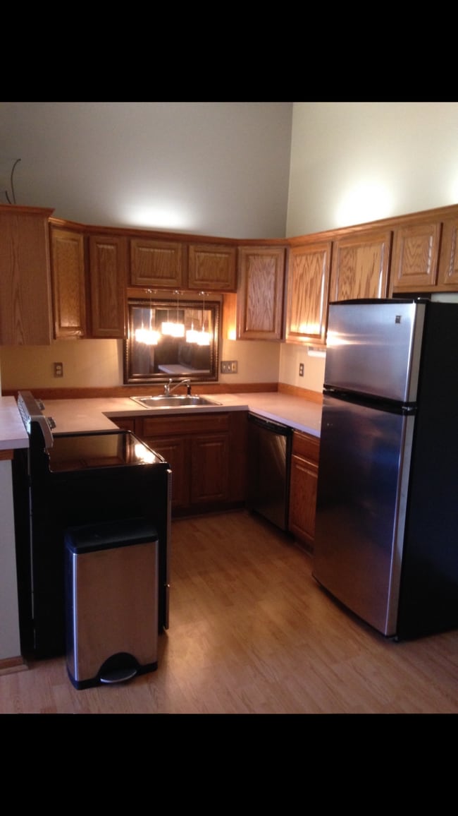 property at 715 Willis Ave