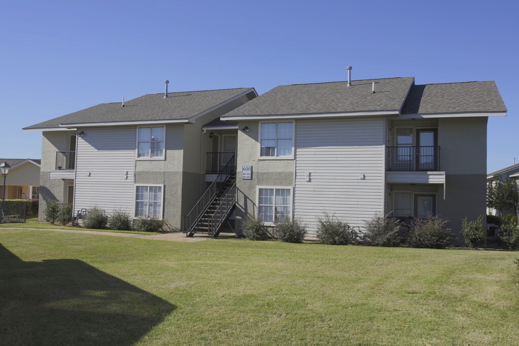 The Patrician at Bonaire Apartments in Bonaire, GA