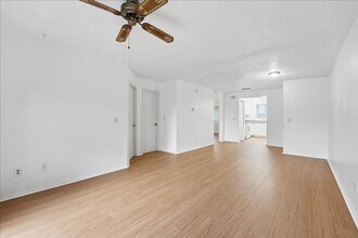 3564 Aristotle Ave in Orlando, FL - Foto de edificio - Building Photo