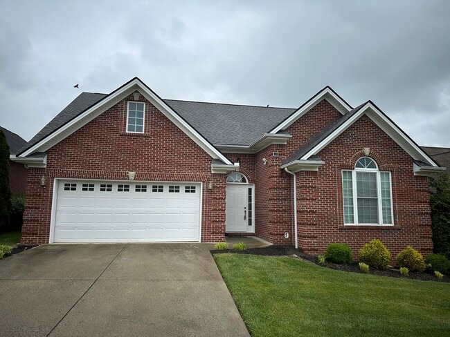 106 Wisteria Ln