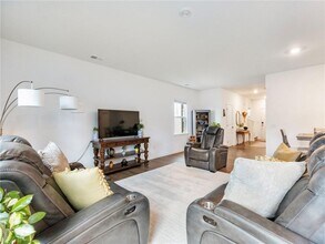 680 Groover St in Ball Ground, GA - Building Photo - Building Photo