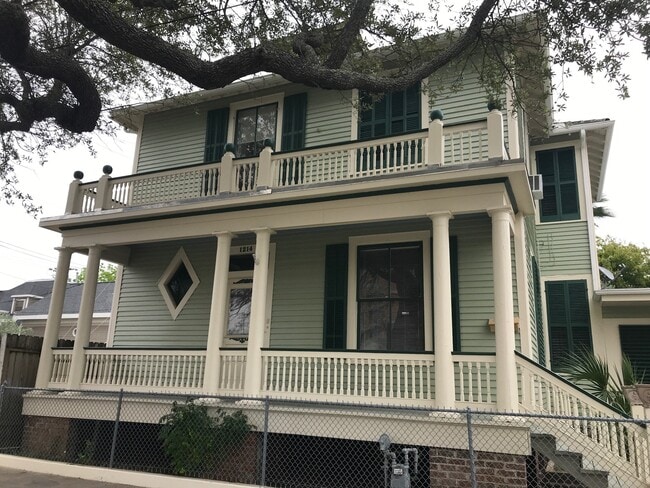 property at 1214 21st St