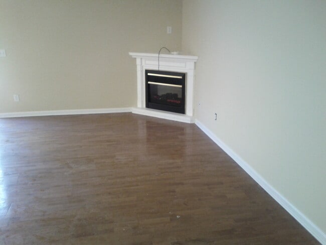 property at 1147 Telluride Dr