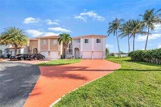 13649 SW 142nd Terrace in Miami, FL - Building Photo - Building Photo