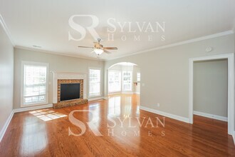 634 Hood Ave in Fayetteville, GA - Building Photo - Building Photo