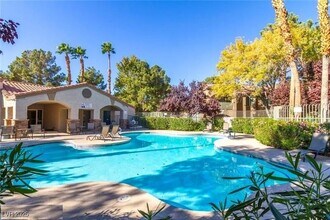 2100 Jetty Rock Dr, Unit 104 in Las Vegas, NV - Building Photo - Building Photo
