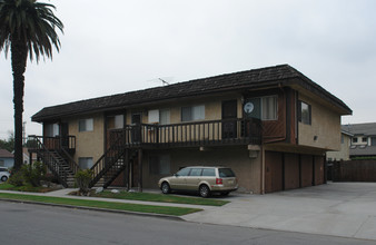 8081 Madison Ave in Midway City, CA - Building Photo - Building Photo