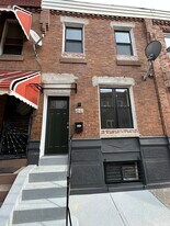 2041 S Norwood St in Philadelphia, PA - Building Photo