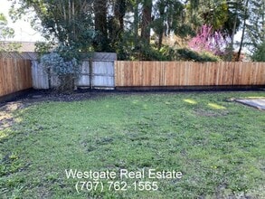 8419 Lakewood Ave in Cotati, CA - Building Photo - Building Photo