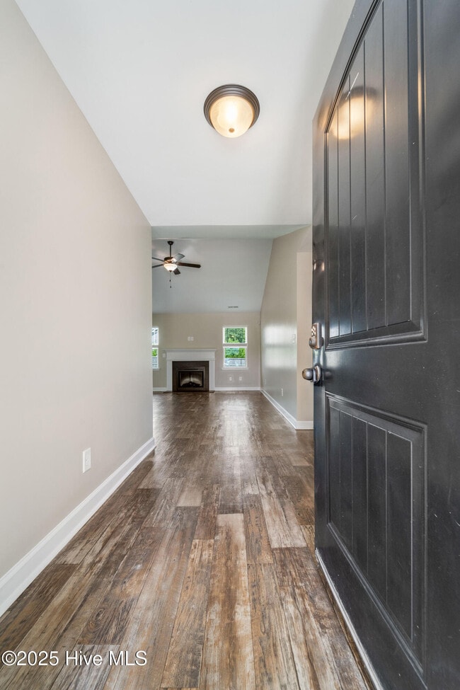 695 Aria Ln in Hubert, NC - Building Photo - Building Photo