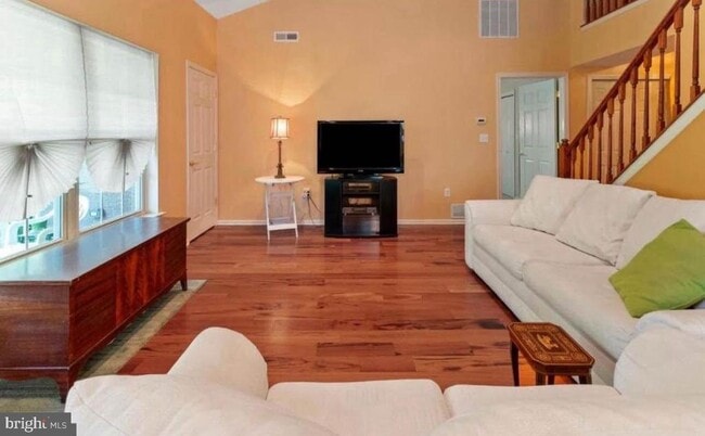 13675 Philmont Ave in Philadelphia, PA - Building Photo - Building Photo