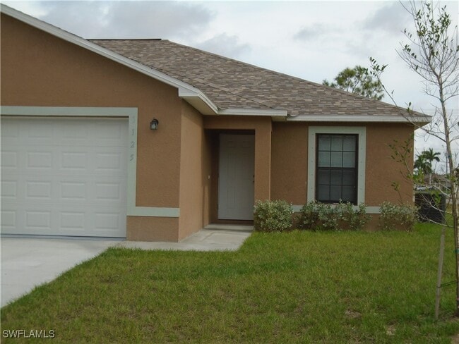 1125 SW 8th Pl in Cape Coral, FL - Foto de edificio - Building Photo