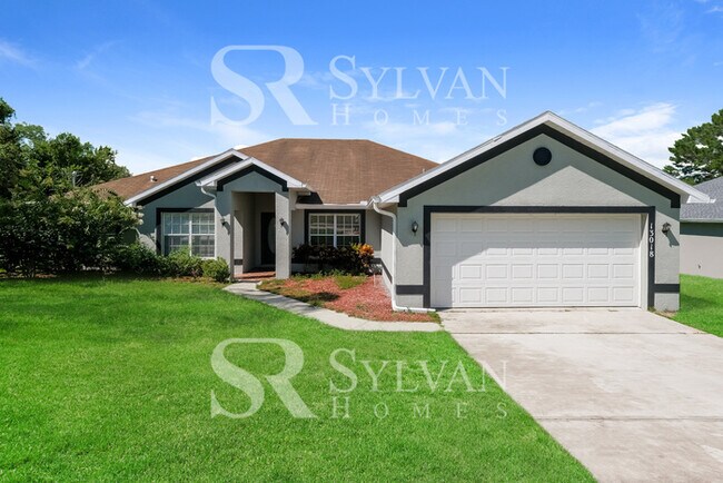13018 Lawrence St in Spring Hill, FL - Building Photo - Building Photo