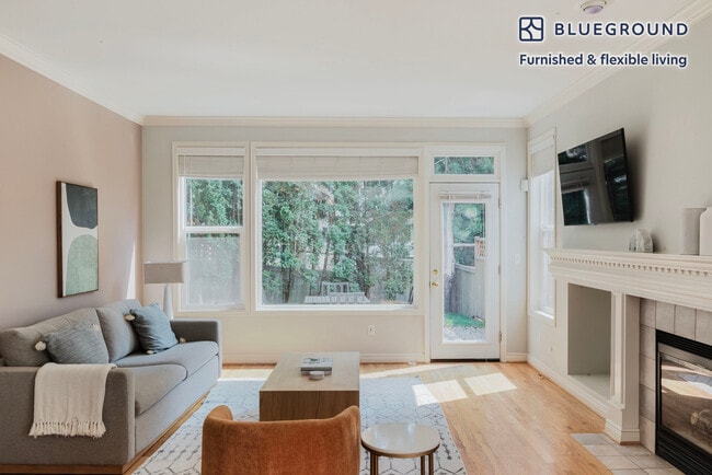 property at 1525 NE Iris St