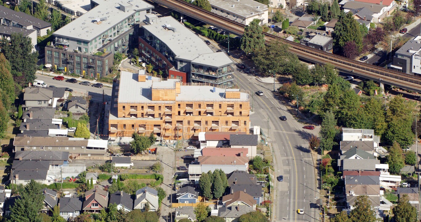 The Stainsbury in Vancouver, BC - Building Photo