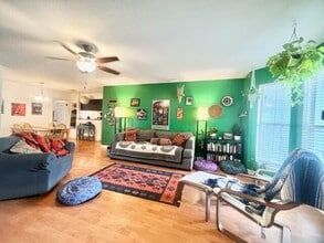 114 Summit Ct in Niceville, FL - Foto de edificio - Building Photo