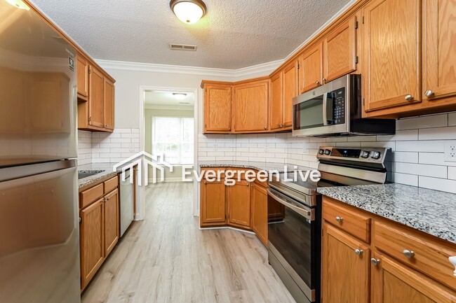 14 Cedar Knoll Dr in Greensboro, NC - Building Photo - Building Photo