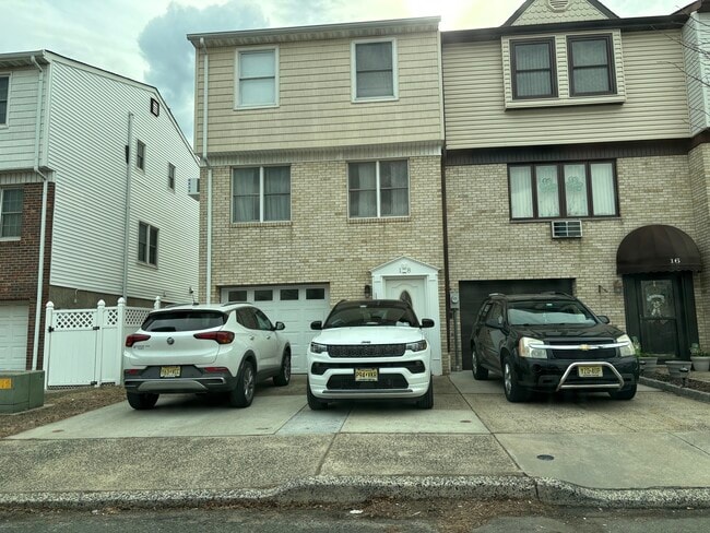 property at 18 Columbus Dr