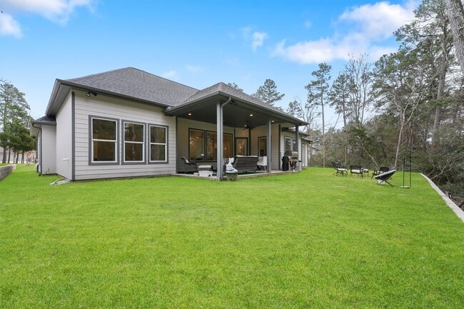 145 Pine Branch Dr in Montgomery, TX - Building Photo - Building Photo