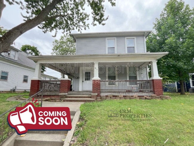 property at 517 W Jefferson St