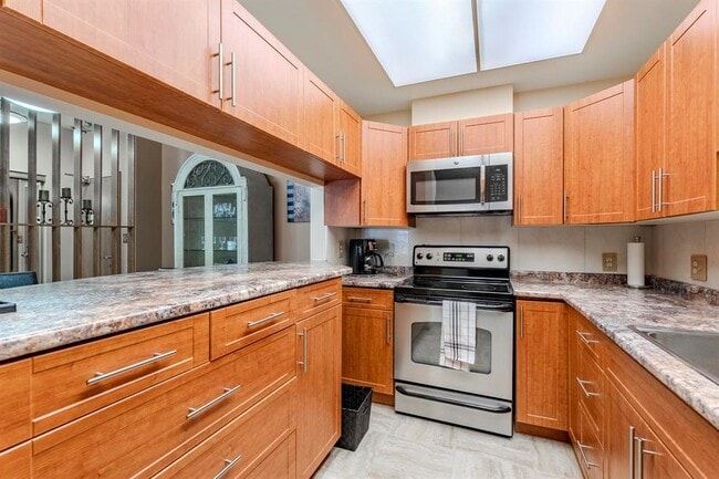 property at 3275 Pembina Hwy