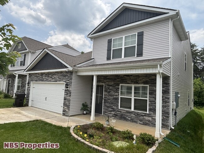 2830 Red Barn Rd in Knoxville, TN - Foto de edificio - Building Photo