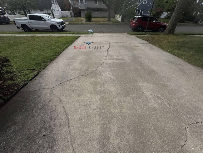 property at 67 Haymaker Ln