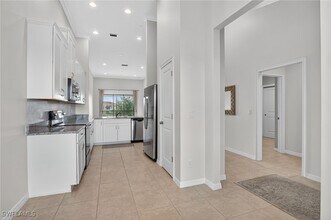 9386 Pocida Ct in Naples, FL - Building Photo - Building Photo