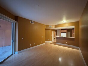 35 E Agate Ave in Las Vegas, NV - Building Photo - Building Photo