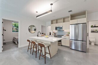 1108 Nueces St in Austin, TX - Building Photo - Building Photo