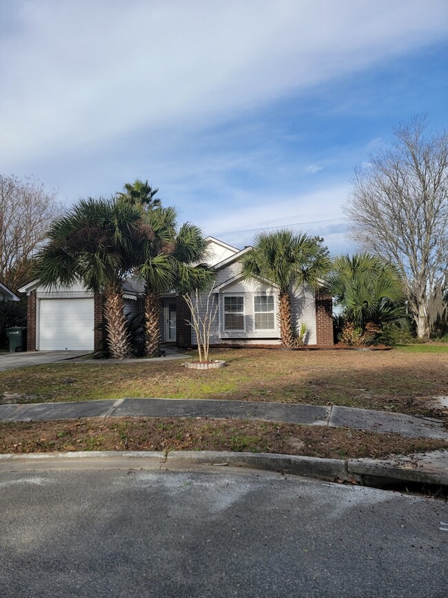 property at 137 Marsh Edge Ln