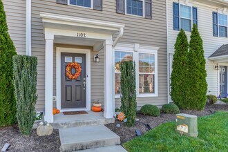 1102 Renewal Pl in Raleigh, NC - Building Photo - Building Photo