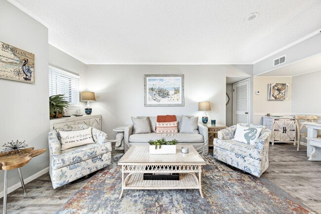 375 Plantation Rd