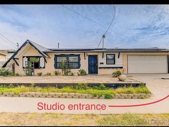 property at 1211 Carlsbad St
