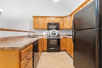 2070 Rossburg Pl in Calera, AL - Building Photo - Building Photo