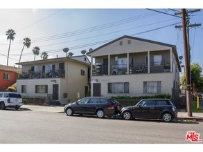 5380-5390 Romaine St in Los Angeles, CA - Building Photo - Building Photo