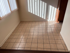 125 Arcola St-Unit -ONE BEDROOM in Inkster, MI - Foto de edificio - Building Photo