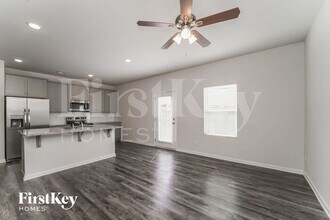 10714 Rivergate Dr NW in Huntersville, NC - Building Photo - Building Photo