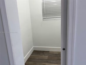 214 NW 46th Ave in Miami, FL - Building Photo - Building Photo